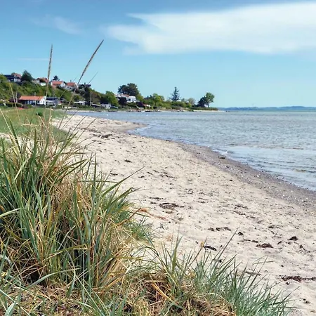 Three-bedroom Holiday In Egå