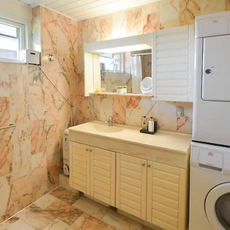 Three-bedroom Holiday In Vakantiehuis Egå